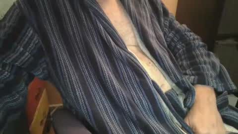 Snapshot of bendrinkin chatting on October 21, 10:05 am bendrinkin online show from October 21, 10:05 am