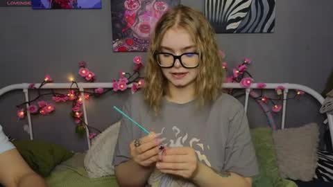 KENDALL  NATHAN online show from June 17, 9:01 am