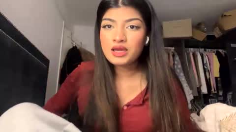 Snapshot of bengalibaddie7_x chatting on May 10, 11:32 pm bengalibaddie7_x online show from May 10, 11:32 pm