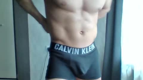 Snapshot of beniamain chatting on September 18, 2:08 pm Alan online show from September 18, 2:08 pm