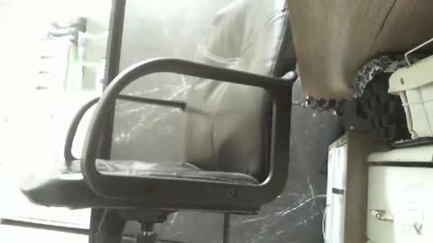 beninoam75 online show from April 10, 11:04 am