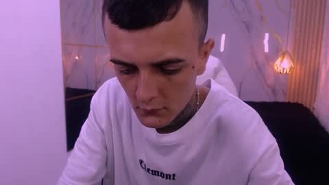 Snapshot of benjamin_anthony chatting on February 17, 1:07 pm benjamin_anthony online show from February 17, 1:07 pm