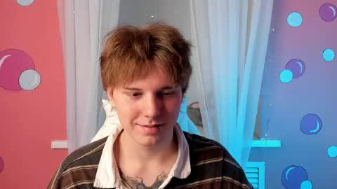 Benjamin online show from May 26, 3:19 pm