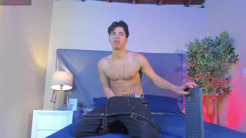 BENJAMIN online show from February 4, 2:28 am