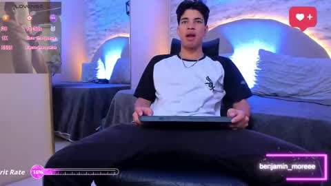 BENJAMIN online show from September 9, 12:05 pm