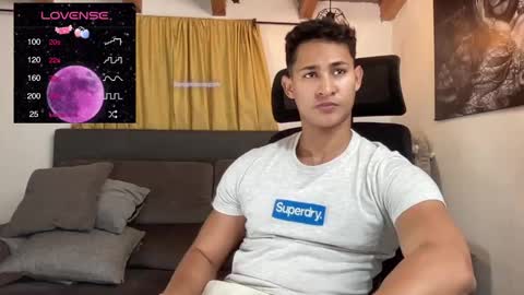 Snapshot of benjamincooperk1 chatting on February 23, 8:28 am benjamincooperk online show from February 23, 8:28 am