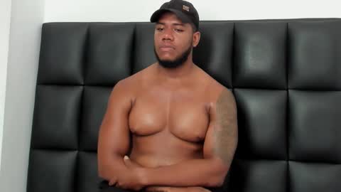 BEJAMIN online show from March 25, 6:36 pm