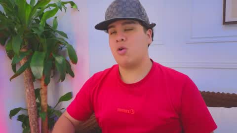 bennett_alejoo online show from April 3, 6:17 pm