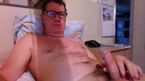 Snapshot of bennybutterfly007 chatting on September 9, 8:25 am bennybutterfly007 online show from September 9, 8:25 am