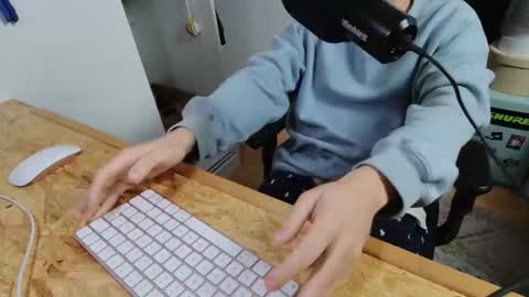 benreich online show from November 10, 8:08 pm