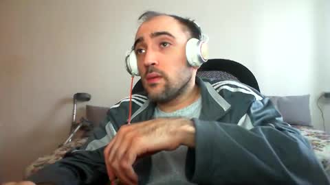 bentish online show from December 20, 8:17 am