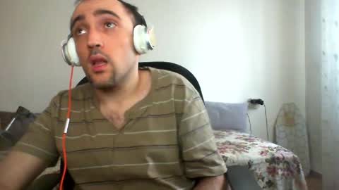 bentish online show from December 21, 12:06 pm