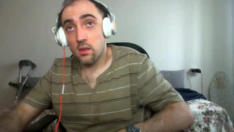 bentish online show from December 22, 11:22 am