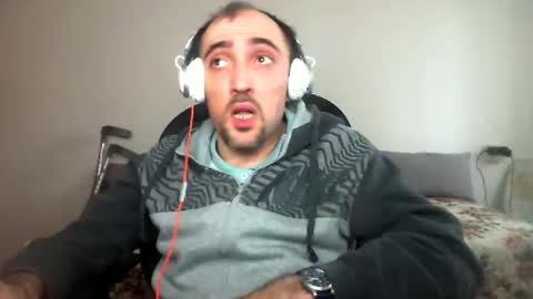 bentish online show from December 28, 1:17 pm