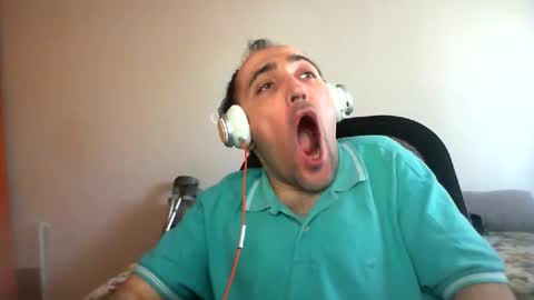 bentish online show from January 10, 11:43 am