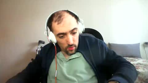 bentish online show from January 31, 8:11 am