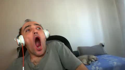 bentish online show from October 15, 9:20 am