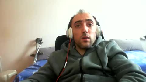 bentish online show from March 24, 11:26 am