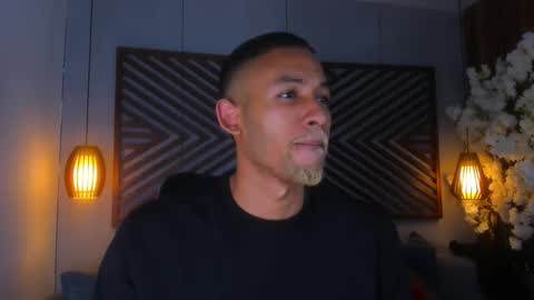 Snapshot of bento_fox chatting on October 26, 3:56 am bento_fox online show from October 26, 3:56 am