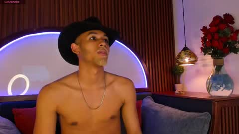 Snapshot of bento_fox chatting on November 4, 3:38 am bento_fox online show from November 4, 3:38 am