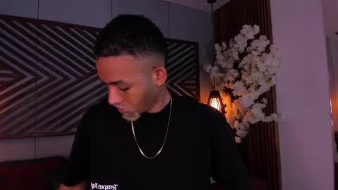 Snapshot of bento_fox chatting on November 14, 3:27 am bento_fox online show from November 14, 3:27 am