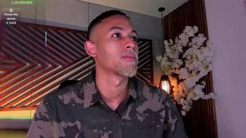 Snapshot of bento_fox chatting on November 16, 4:40 am bento_fox online show from November 16, 4:40 am