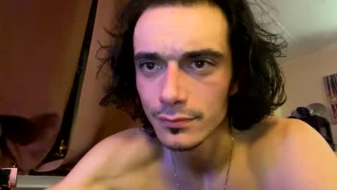 Snapshot of benwylder91 chatting on November 7, 12:21 am benwylder91 online show from November 7, 12:21 am
