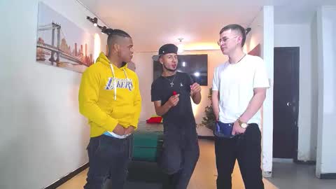 benz boys online show from December 20, 12:45 pm