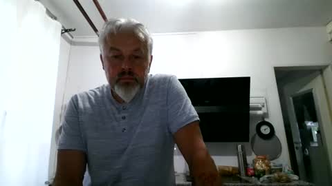 Snapshot of berg_boy chatting on May 27, 4:09 am Martin online show from May 27, 4:09 am