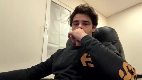 Snapshot of berltex chatting on January 18, 2:15 am Berltex online show from January 18, 2:15 am