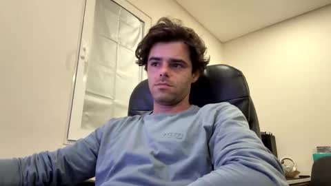 Snapshot of berltex chatting on February 23, 4:10 am Berltex online show from February 23, 4:10 am