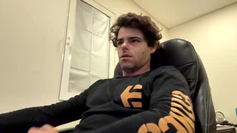 Snapshot of berltex chatting on March 7, 7:16 am Berltex online show from March 7, 7:16 am