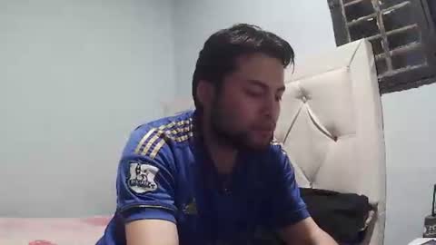 Snapshot of bermos_cs chatting on March 29, 12:32 am AXEL NIELS online show from March 29, 12:32 am