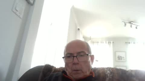 bernard1102 online show from February 15, 7:32 pm