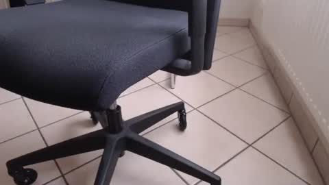 Snapshot of berny1976 chatting on October 15, 7:30 am eagle1976 online show from October 15, 7:30 am