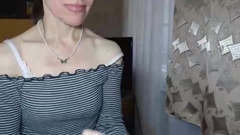 berry2024 online show from December 5, 6:44 am