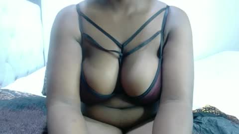 berrycany online show from February 16, 7:10 pm