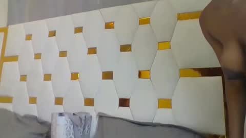 berryl online show from November 9, 7:01 pm