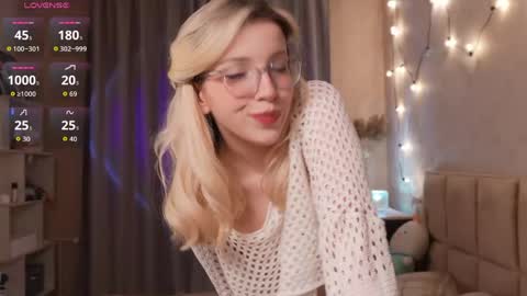 Snapshot of berrylush chatting on May 7, 3:39 pm Katte online show from May 7, 3:39 pm
