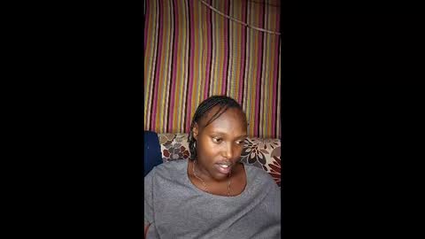 berrythighs online show from March 8, 2:54 pm