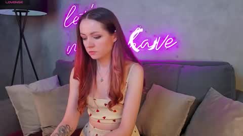 Snapshot of berta_kelly chatting on November 8, 1:28 am Berta online show from November 8, 1:28 am