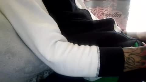 ToxicPipe757 online show from December 14, 3:39 pm