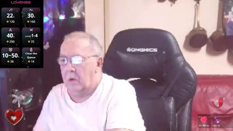 Snapshot of best127 chatting on February 8, 5:27 pm jean online show from February 8, 5:27 pm