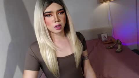 Snapshot of bestgirljulia chatting on October 29, 2:14 am bestgirljulia online show from October 29, 2:14 am