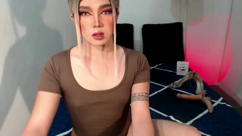 Snapshot of bestgirljulia chatting on November 1, 3:52 am bestgirljulia online show from November 1, 3:52 am