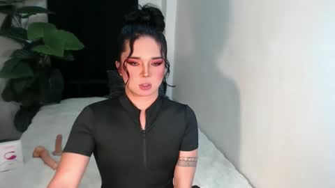 bestgirljulia online show from February 22, 10:14 am