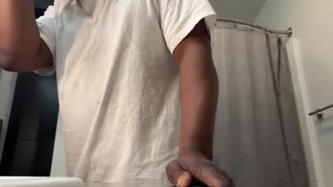 Snapshot of bestkeptsecre_t chatting on February 15, 5:07 pm bestkeptsecre t online show from February 15, 5:07 pm