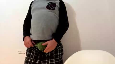 Snapshot of bestpeniseverseen chatting on October 16, 4:02 am bestpeniseverseen online show from October 16, 4:02 am