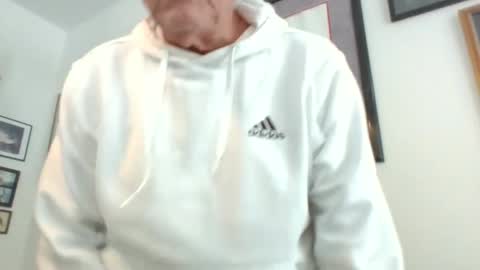 bestshot1951 online show from January 6, 6:52 pm