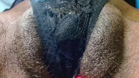 Snapshot of bethanywilsom chatting on December 2, 11:34 am Bethany Wilson online show from December 2, 11:34 am